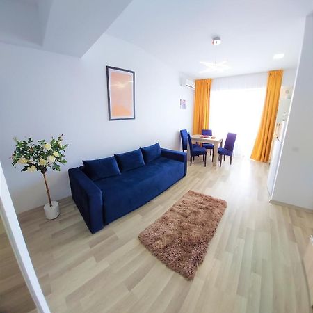 North Club Apartments Mamaia Buitenkant foto