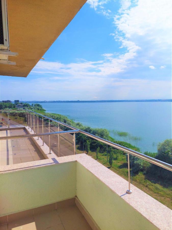 North Club Apartments Mamaia Buitenkant foto