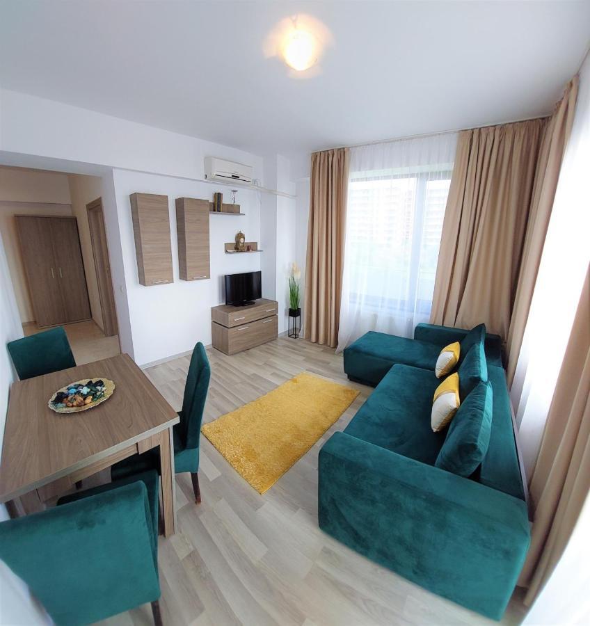 North Club Apartments Mamaia Buitenkant foto