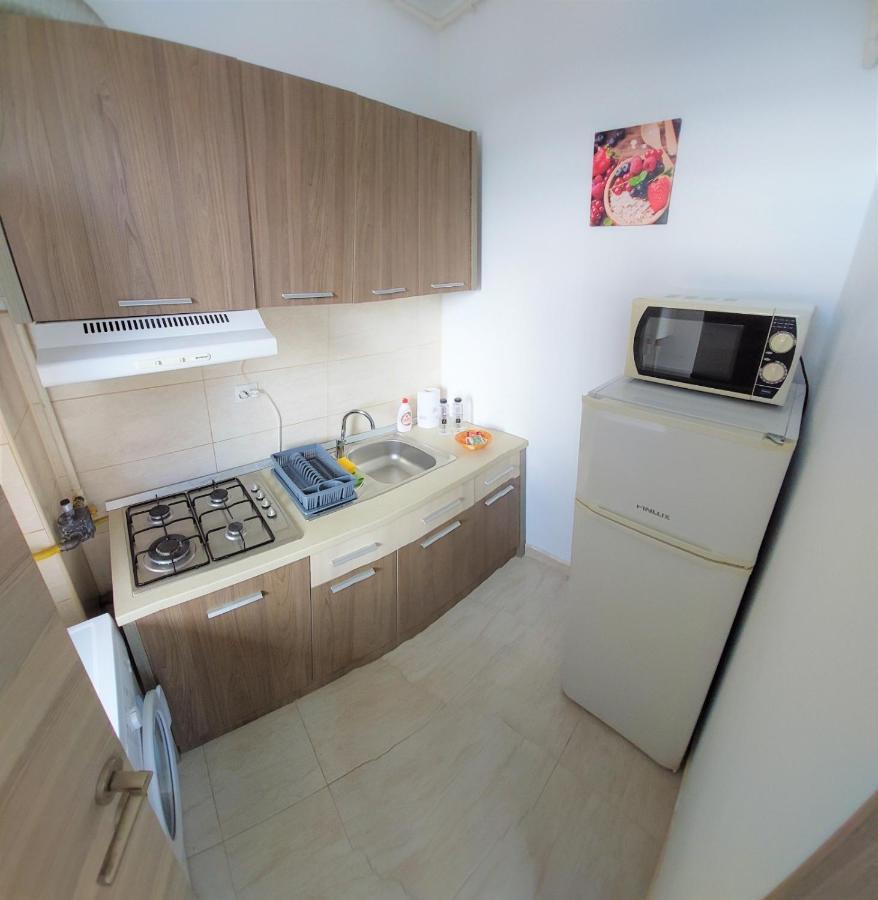 North Club Apartments Mamaia Buitenkant foto